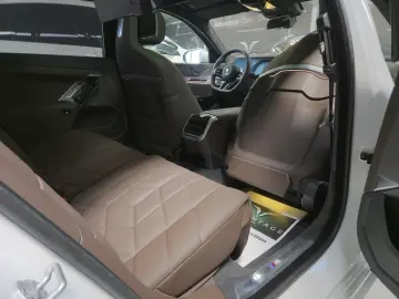 BMW 740d M-Sport Paket