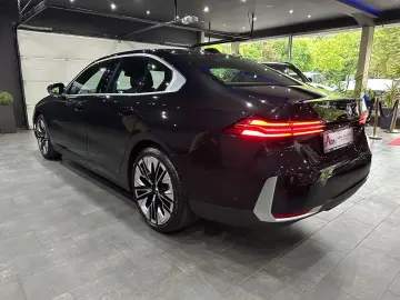 520 d Limousine /LEDER /HEAD-UP /360°KAM/ 20ZOLL