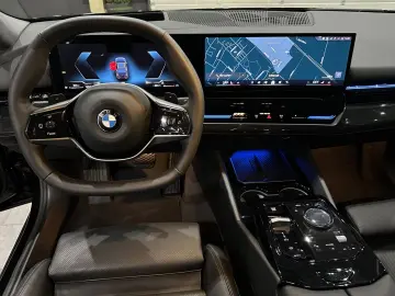 520 d Limousine /LEDER /HEAD-UP /360°KAM/ 20ZOLL