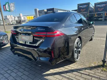 520 d M Sport Pro Head-Up  21