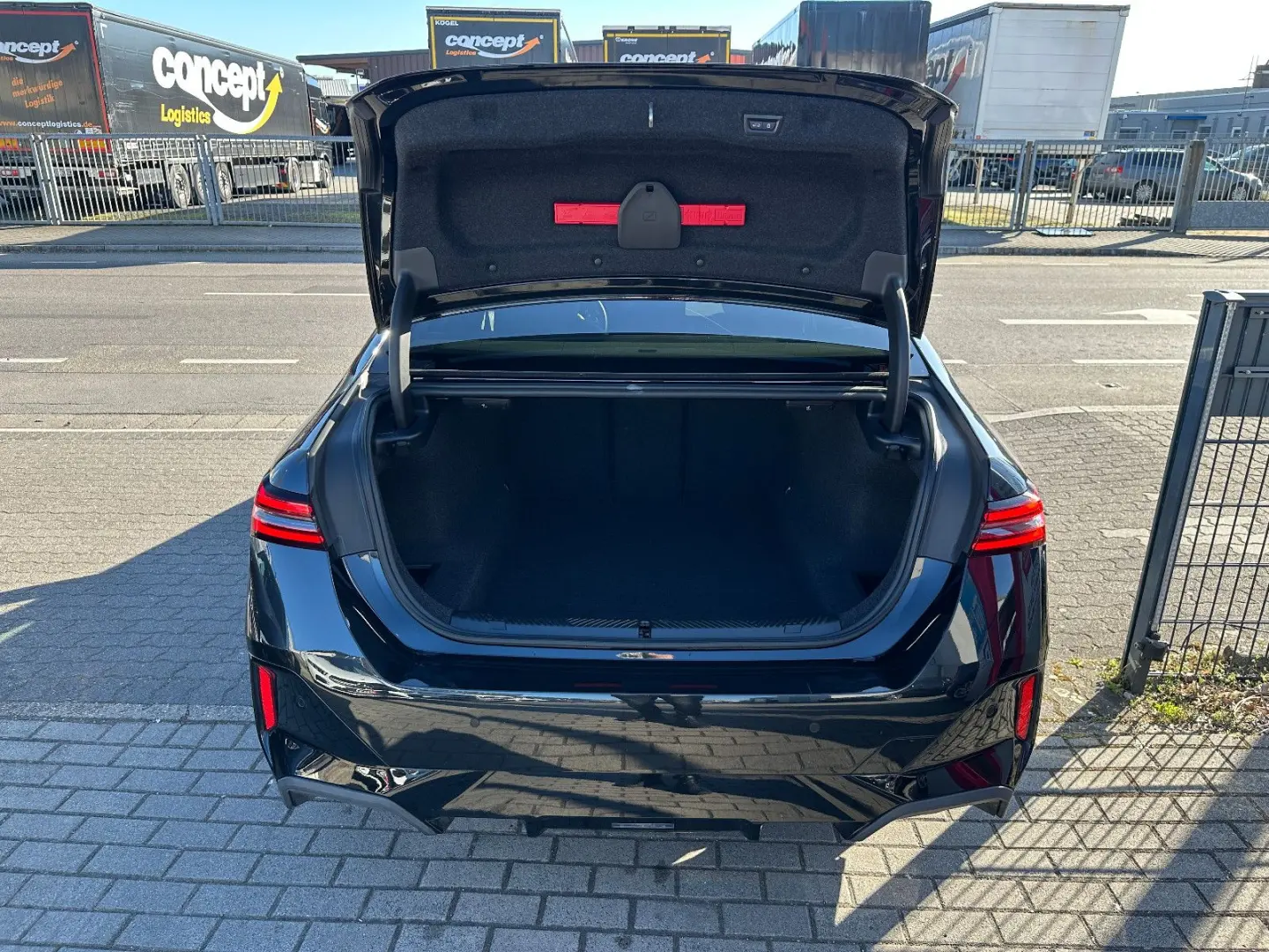 520 d M Sport Pro Head-Up  21