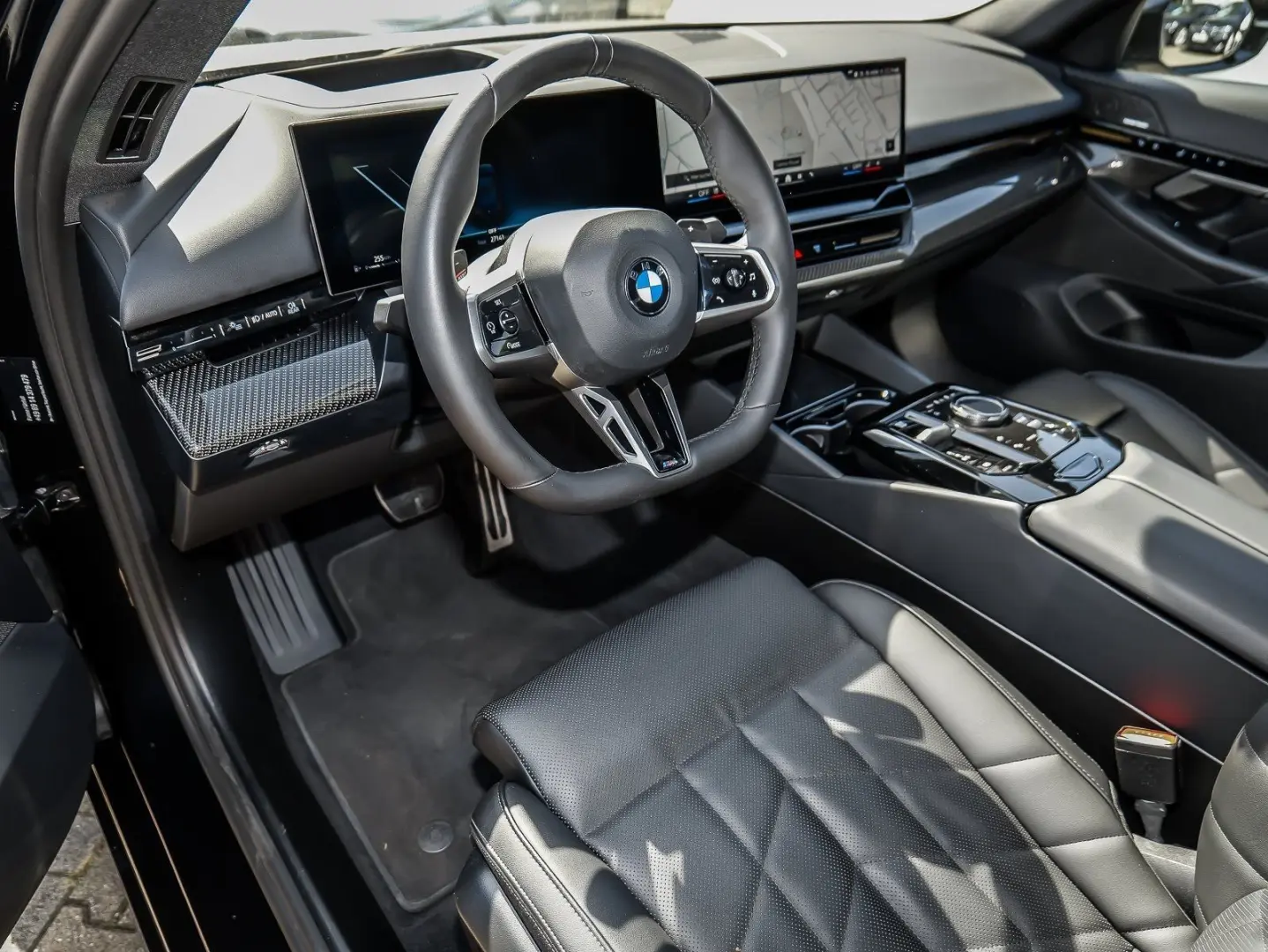 520i M Sport Pro Pano Iconic Glow DA+ H/K