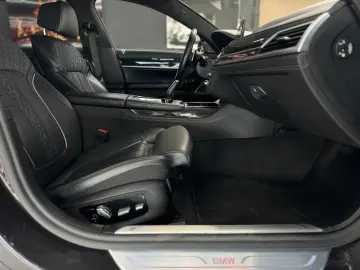 750 i xDrive *LASER*360*MASSAGE*SOFT*HUD*H&K*
