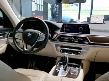 730d M-Sport*LED*Sound*Navi*Head Up*