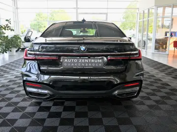 730d xDrive M-Sport Luft Laser SoftClose HUD AHK