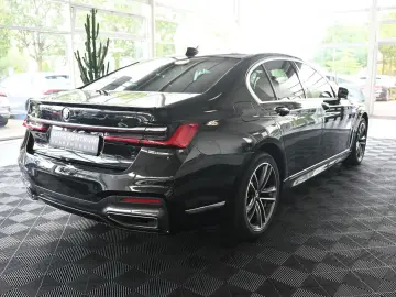 730d xDrive M-Sport Luft Laser SoftClose HUD AHK