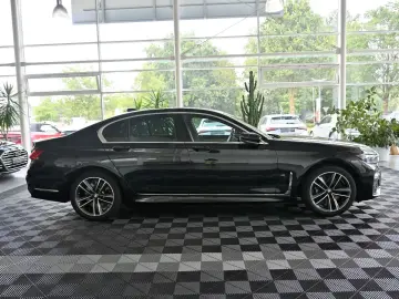 730d xDrive M-Sport Luft Laser SoftClose HUD AHK
