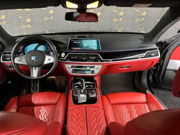 750i xDrive M-Sport *B&W*St.Hzg*VOLLAUSSTATTUNG*