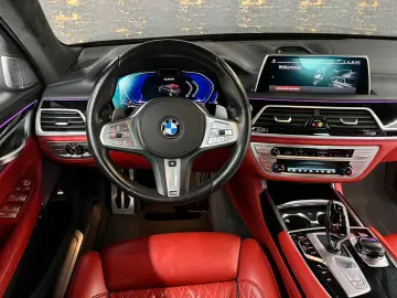 750i xDrive M-Sport *B&W*St.Hzg*VOLLAUSSTATTUNG*
