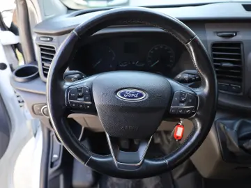 Ford Custom L2H2 2.0D 170CP  6 LOCURI