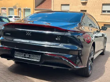 IM Motors L7