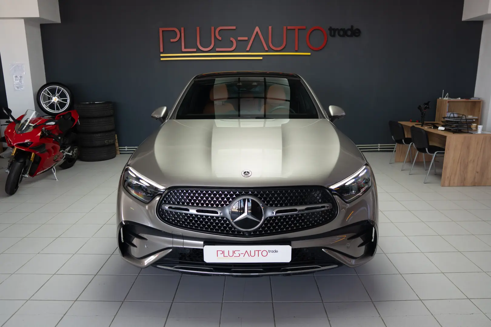 Mercedes Benz GLC 200, AMG, Burmester, Pano, LED