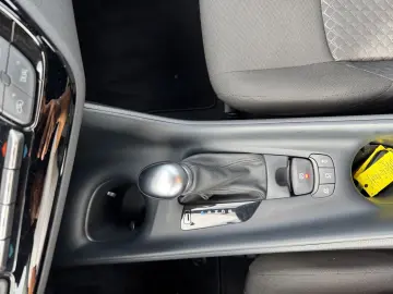 C-HR 1.8 Hybrid Flow *LED*ACC*RCAM*CarPlay*DAB+*
