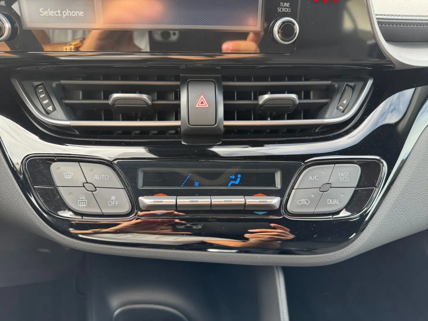 C-HR 1.8 Hybrid Flow *LED*ACC*RCAM*CarPlay*DAB+*