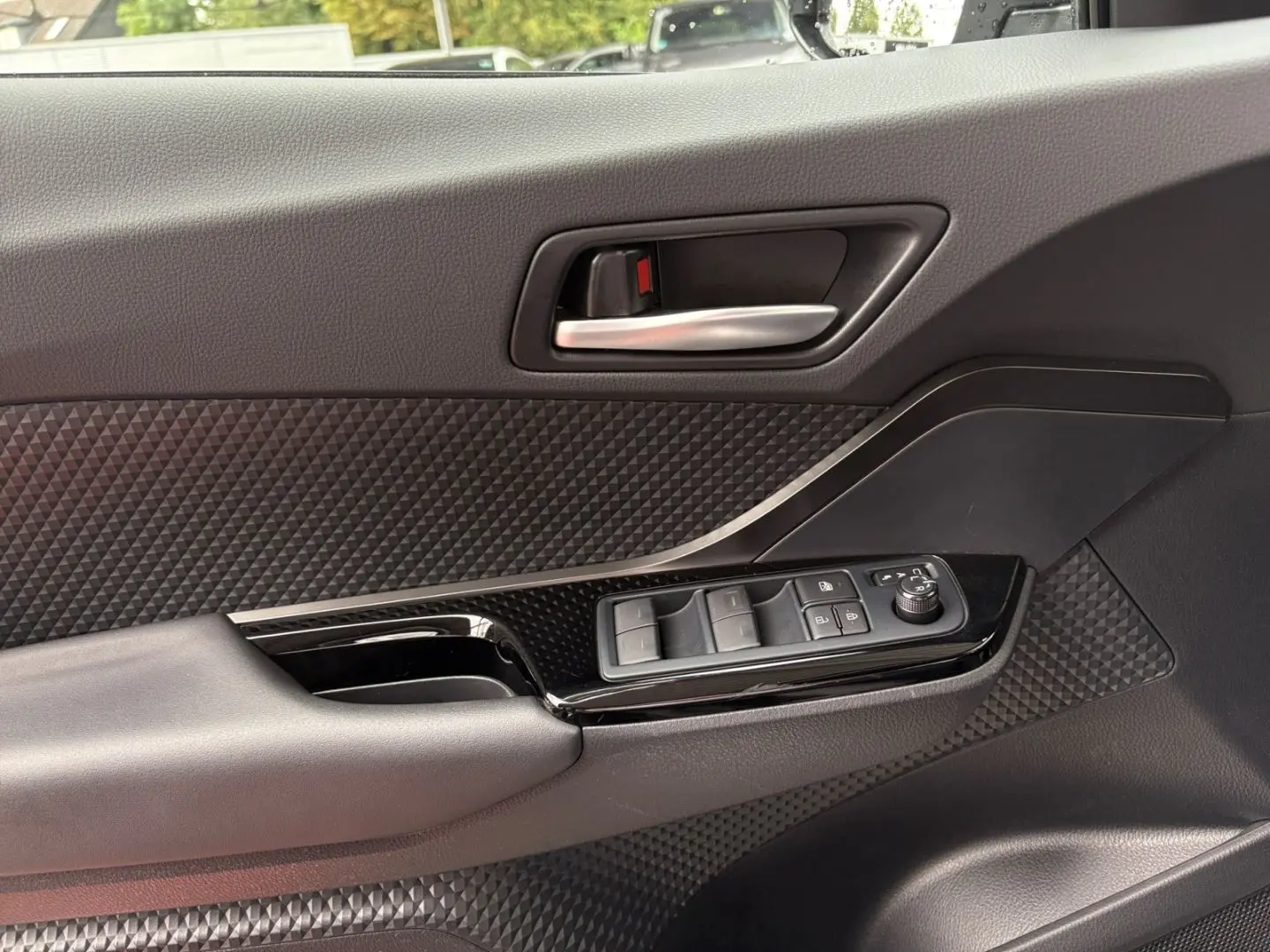 C-HR Hybrid Team Deutschland*NAVI*SHZ*KAMERA*LED