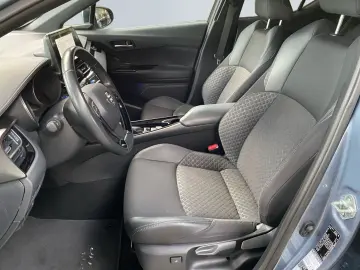 C-HR 1.8 Hybrid Team D *Navi*LED*CarPlay*CAM*