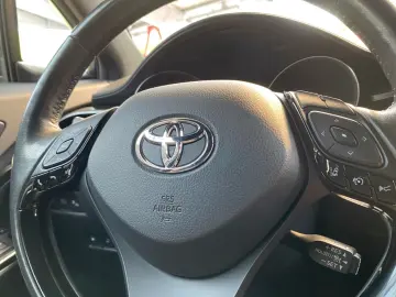 C-HR 1.8 Hybrid Team D *Navi*LED*CarPlay*CAM*