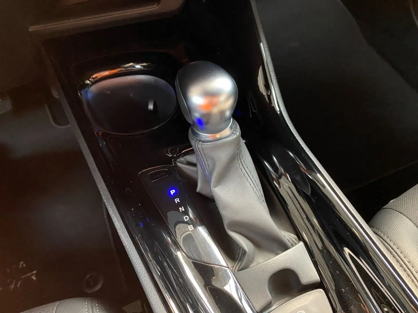 C-HR 1.8 Hybrid Team D *Navi*LED*CarPlay*CAM*