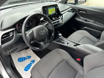 C-HR Hybrid Business Edition/NAVI/SHZ/TEMP/KAM l