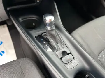 C-HR Hybrid Business Edition/NAVI/SHZ/TEMP/KAM l