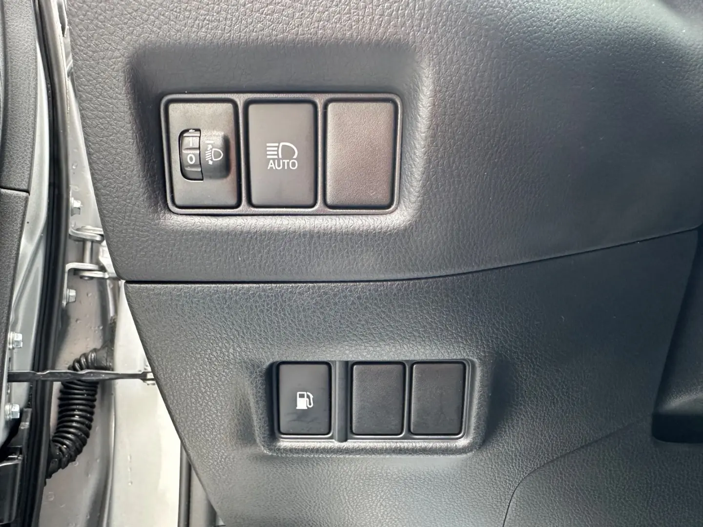 C-HR Hybrid Business Edition/NAVI/SHZ/TEMP/KAM l