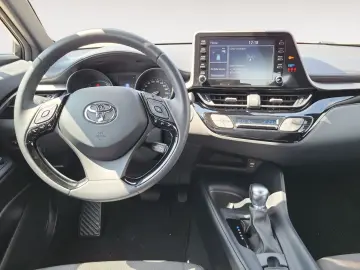 C-HR Hybrid Flow