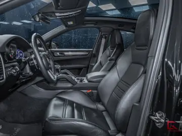 Cayenne E-Hyb Coupé PE 25%VAT SpDesign 22