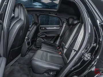 Cayenne E-Hyb Coupé PE 25%VAT SpDesign 22