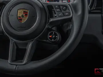 Cayenne E-Hyb Coupé PE 25%VAT SpDesign 22