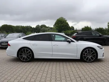 Audi A7 45 TDI quattro - S LINE