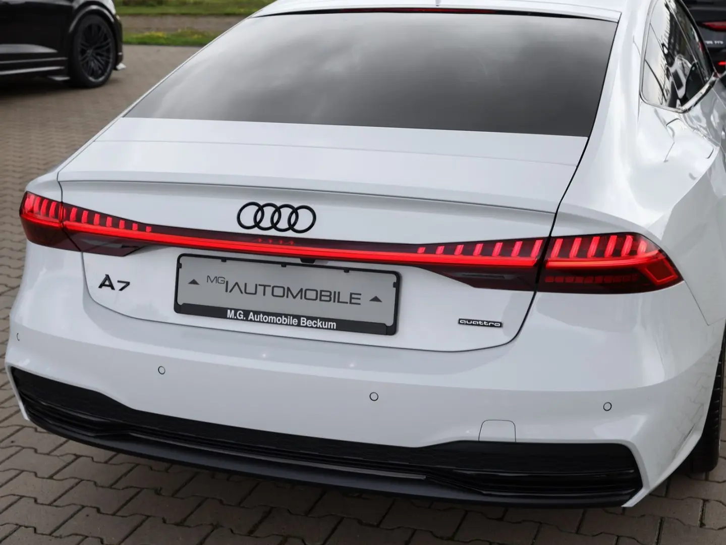 Audi A7 45 TDI quattro - S LINE