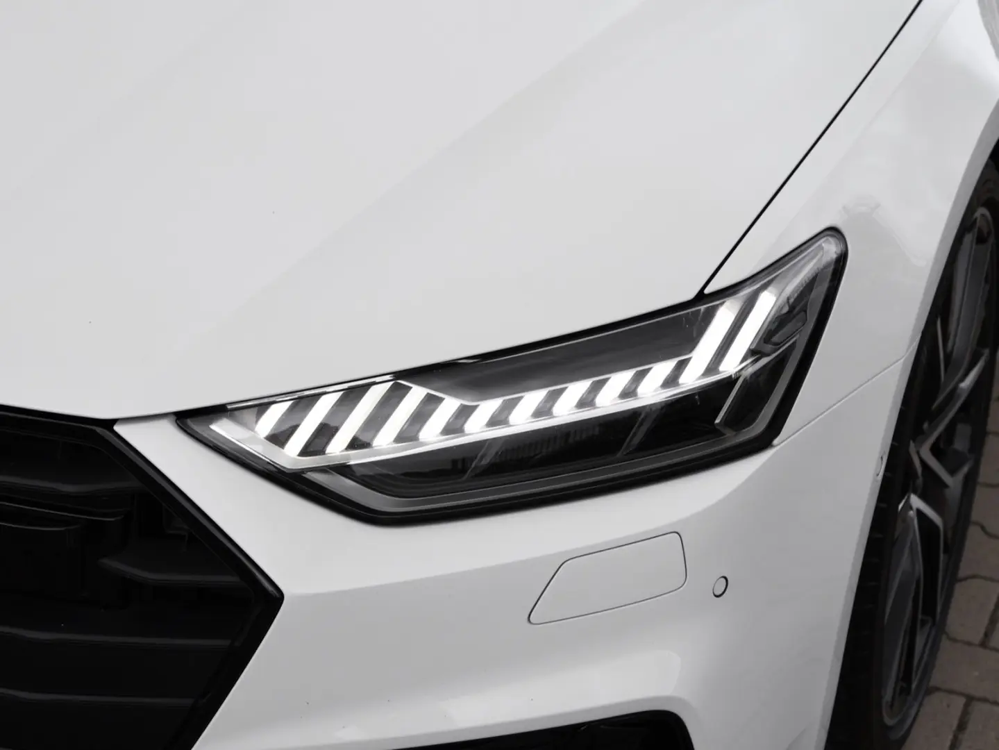Audi A7 45 TDI quattro - S LINE