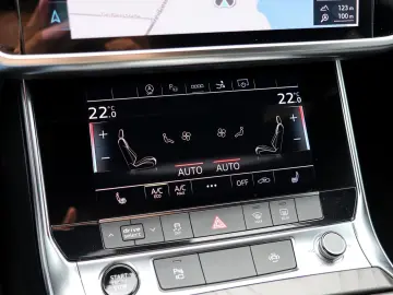 Audi A7 45 TDI quattro - S LINE