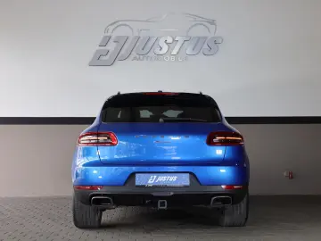 Macan 2.0 AWD/4xSHZ/SBL/AHK/PANO/BOSÉ/TOTW/R19