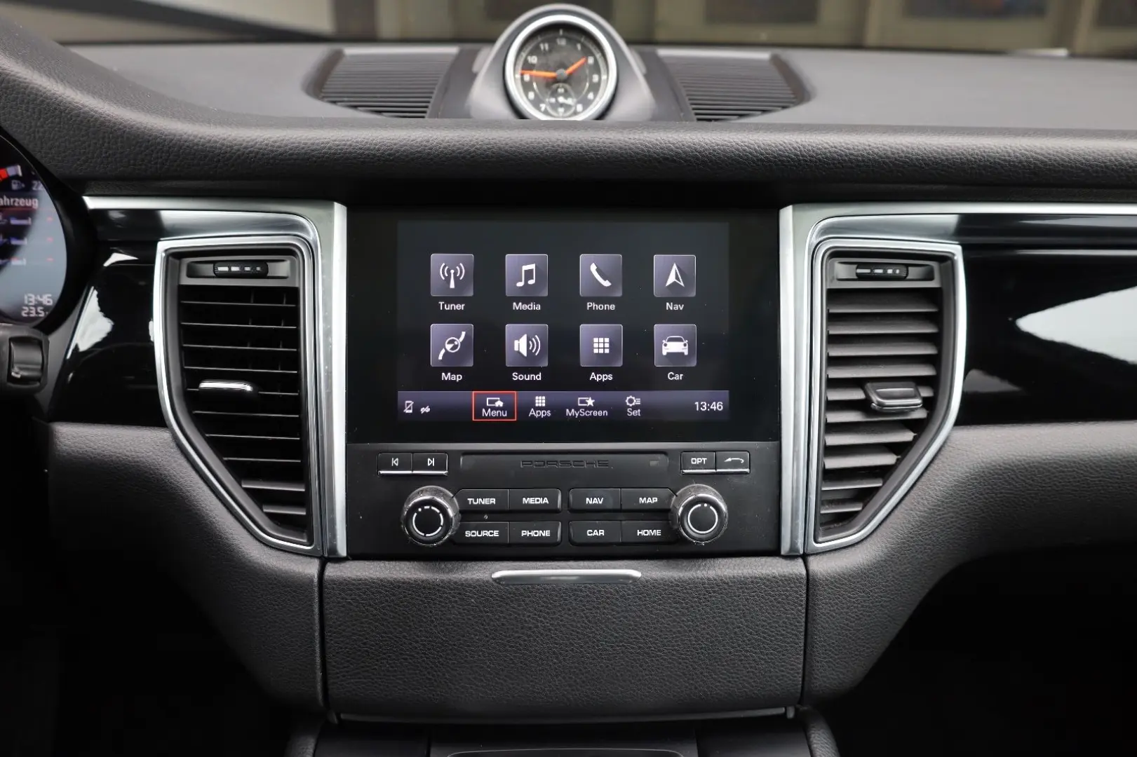 Macan 2.0 AWD/4xSHZ/SBL/AHK/PANO/BOSÉ/TOTW/R19
