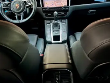 Macan LED,Navi,Kamera,PDC,Spur.Temp.BOSE,R21