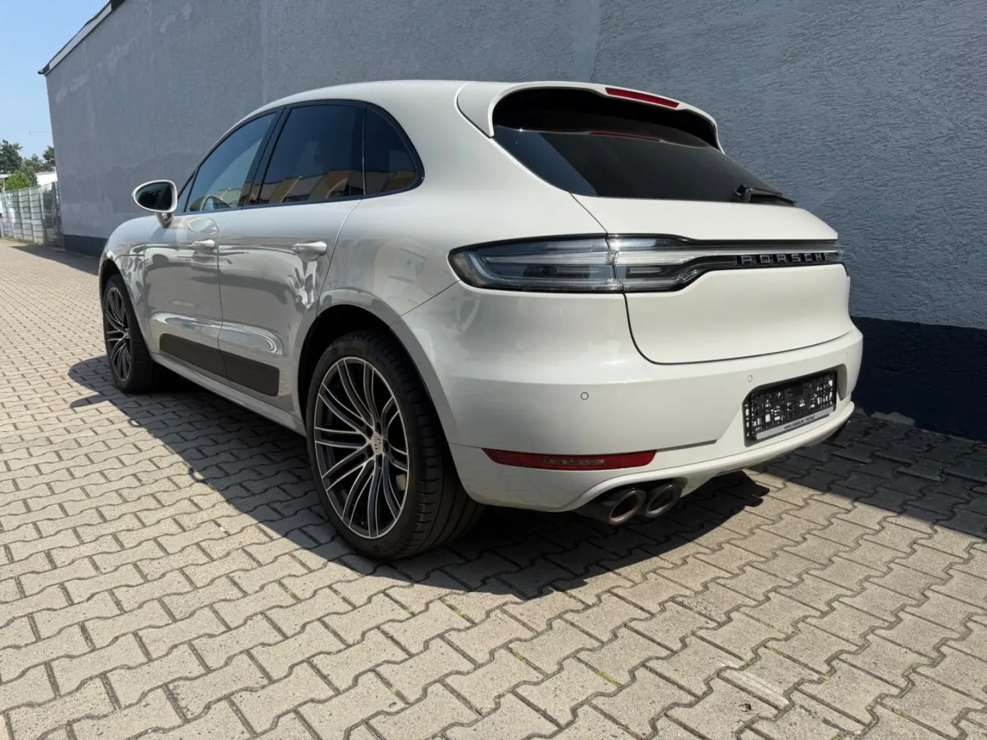 Macan S/Burmester/PANO/18-Wege/SAGA/Sport-Design