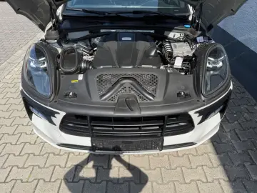 Macan S/Burmester/PANO/18-Wege/SAGA/Sport-Design