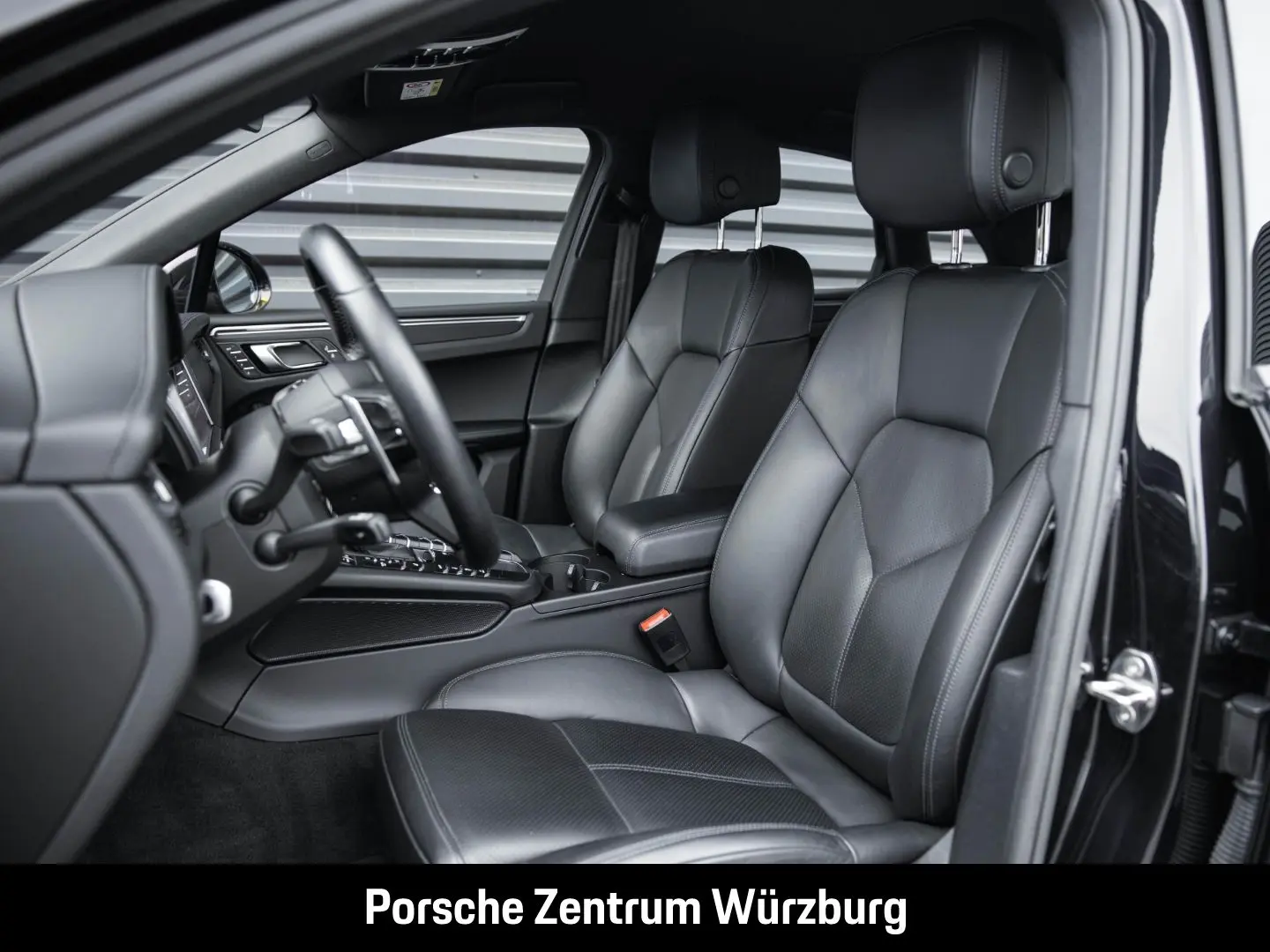Macan BOSE Rückfahrkamera Abstandstempomat LED