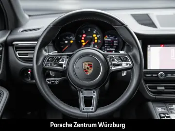 Macan BOSE Rückfahrkamera Abstandstempomat LED