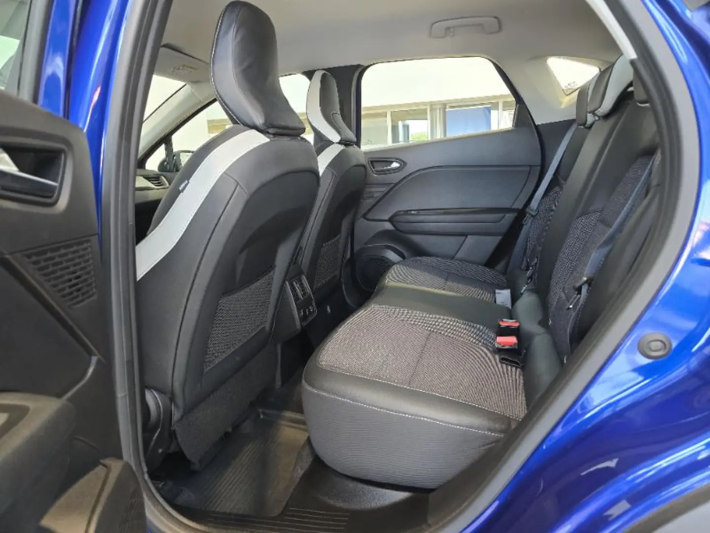 RENAULT CAPTUR 1.6 E-Tech 160CP Intens Plug-In