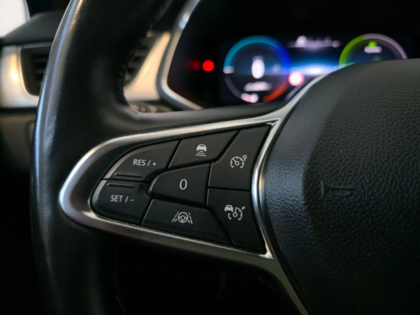 RENAULT CAPTUR 1.6 E-Tech 160CP Intens Plug-In