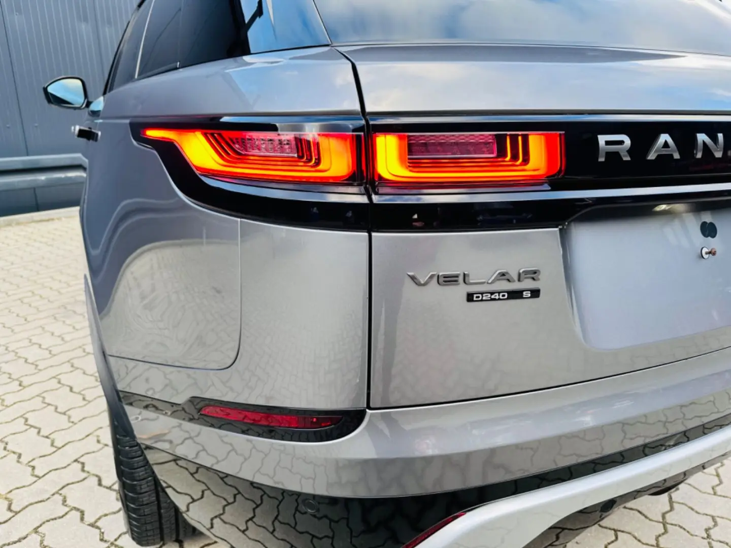Range Rover Velar R-Dynamic S 1-Hand MwSt 19 TOP