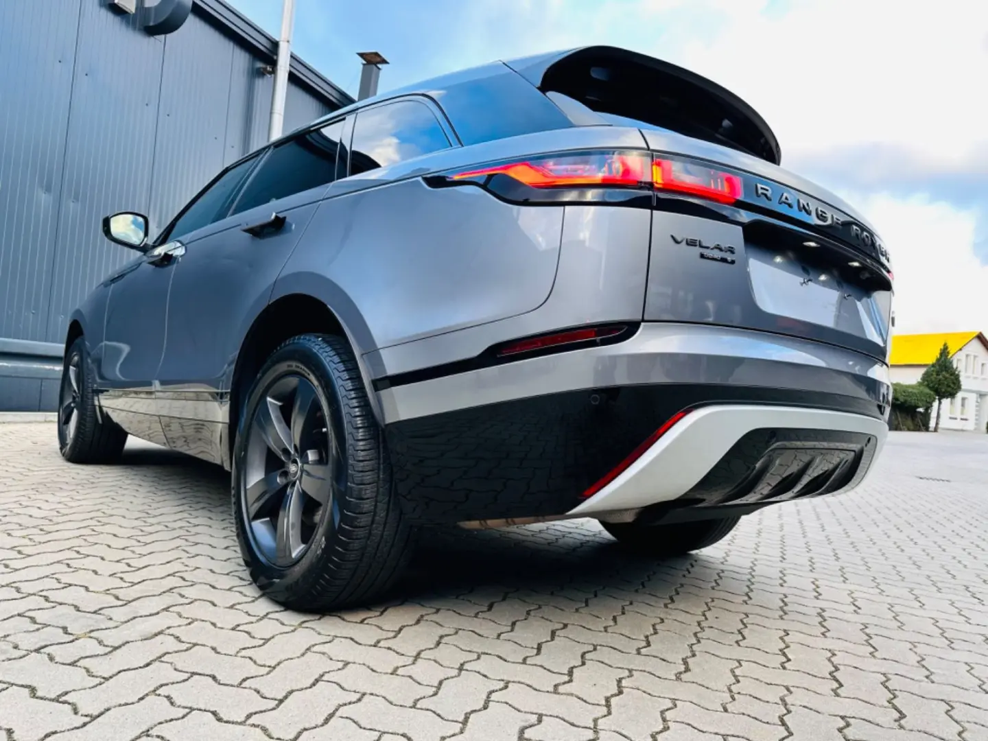 Range Rover Velar R-Dynamic S 1-Hand MwSt 19 TOP