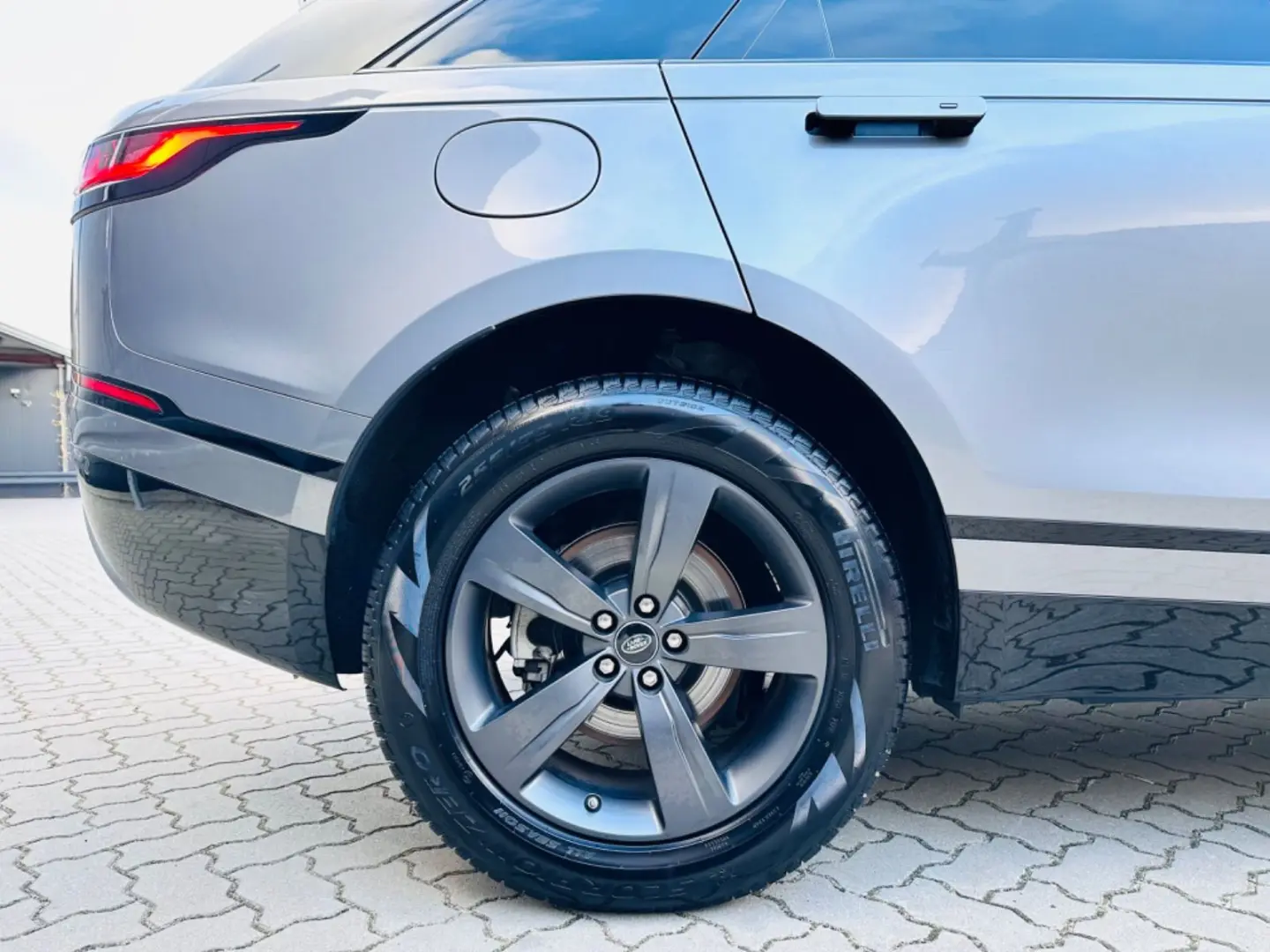 Range Rover Velar R-Dynamic S 1-Hand MwSt 19 TOP