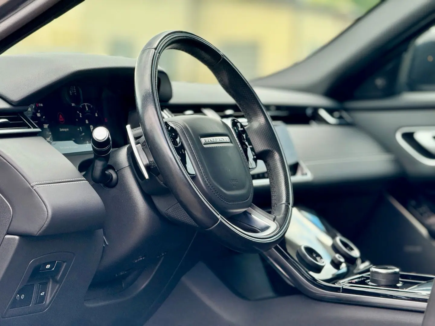 Range Rover Velar 3.0d R-Dynamic HSE PANO.|Sthzg
