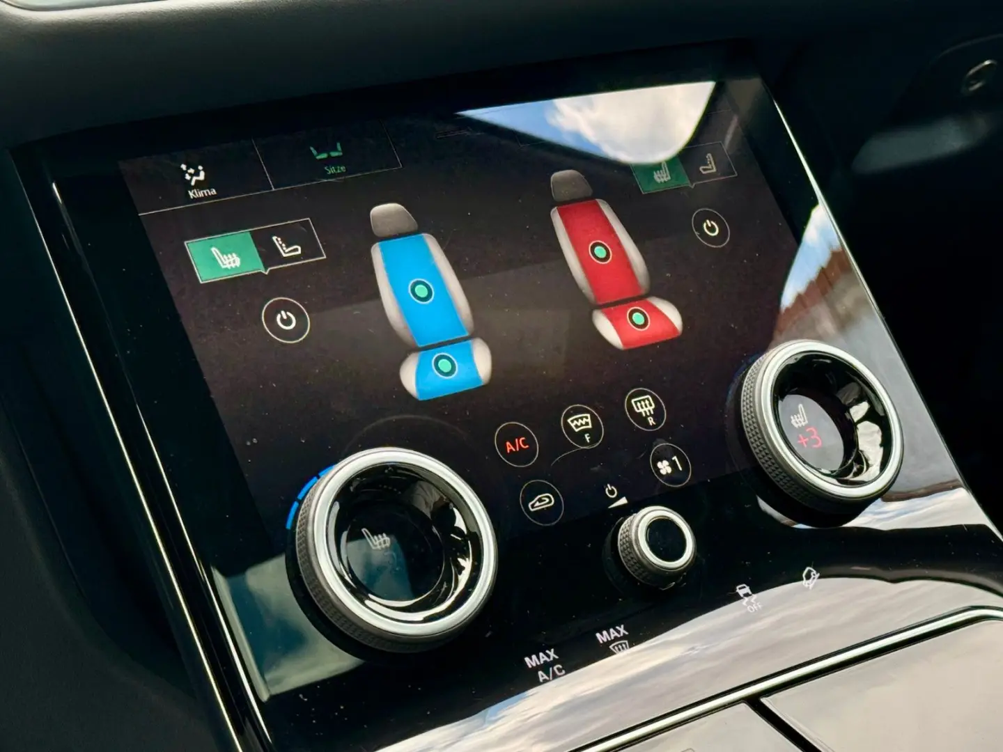 Range Rover Velar 3.0d R-Dynamic HSE PANO.|Sthzg