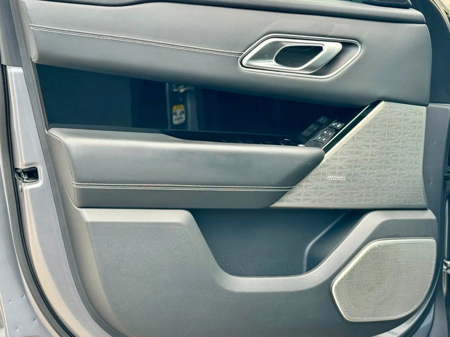 Range Rover Velar 3.0d R-Dynamic HSE PANO.|Sthzg