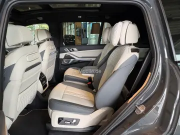 X7 xDrive40d M Sportpaket Sport Aut. Standhzg.