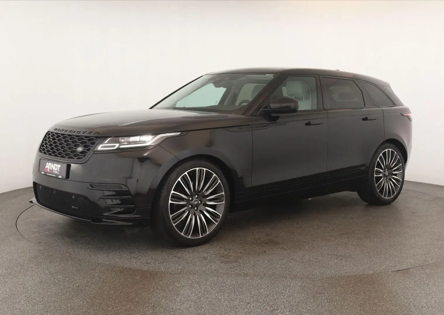 Range Rover Velar D200 AWD R-Dynamic SE Black 22